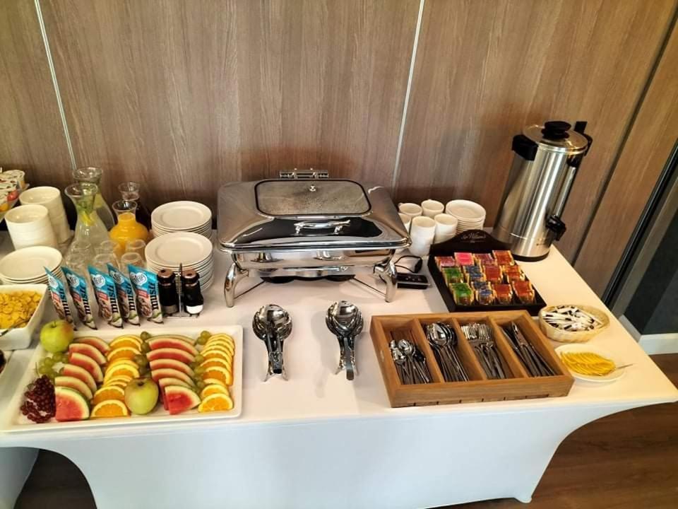 Hotel Garbow *** Centrum Konferencyjno - Bankietowe 外观 照片